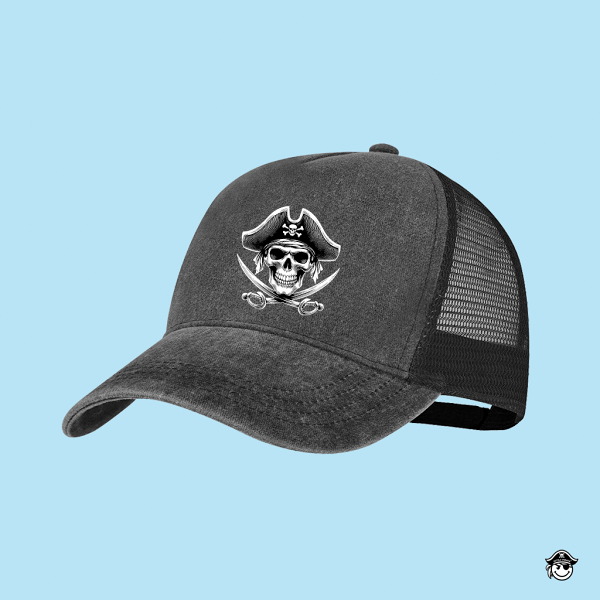 Gorra Born To Be Pirate Rejilla 5 paneles Negra